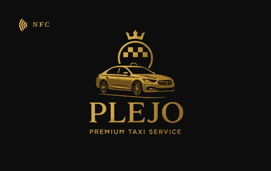 Kartica Plejo Taxija: zlatni automobil pod krunom na crnoj, iznad wordmarka, prednja strana